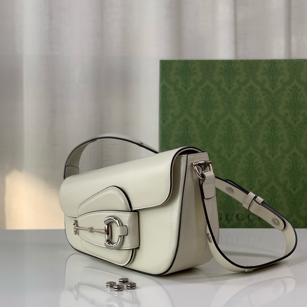 Gucci Horsebit 1955 Series Small Asymmetrical Horse Buckle Shoulder Backpack White Leather